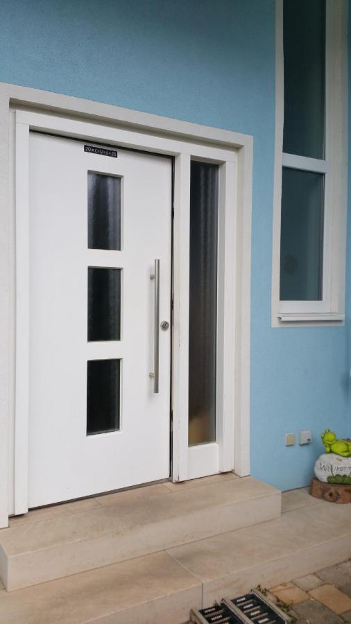 Ferienwohnung Rosenbluete Neustadt an der Weinstraße Екстериор снимка