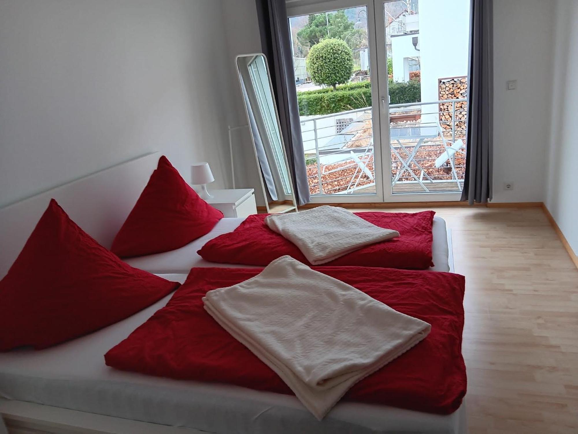 Ferienwohnung Rosenbluete Neustadt an der Weinstraße Екстериор снимка